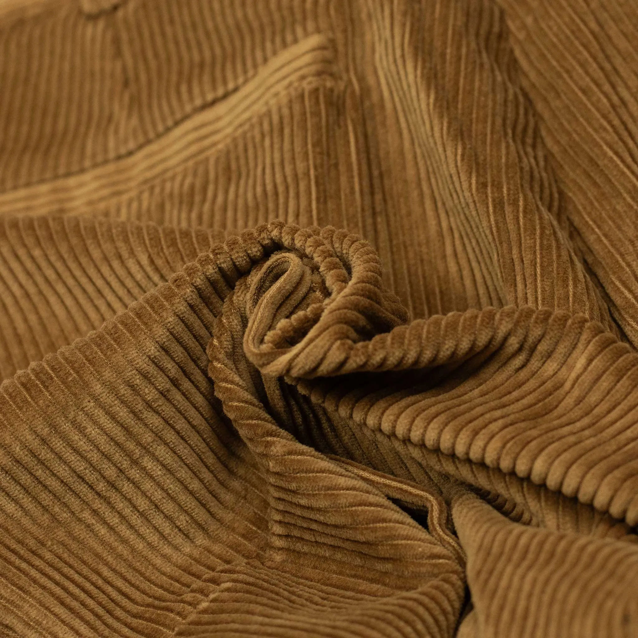 Aantioco pleated trousers in beige cotton corduroy (suit separates)