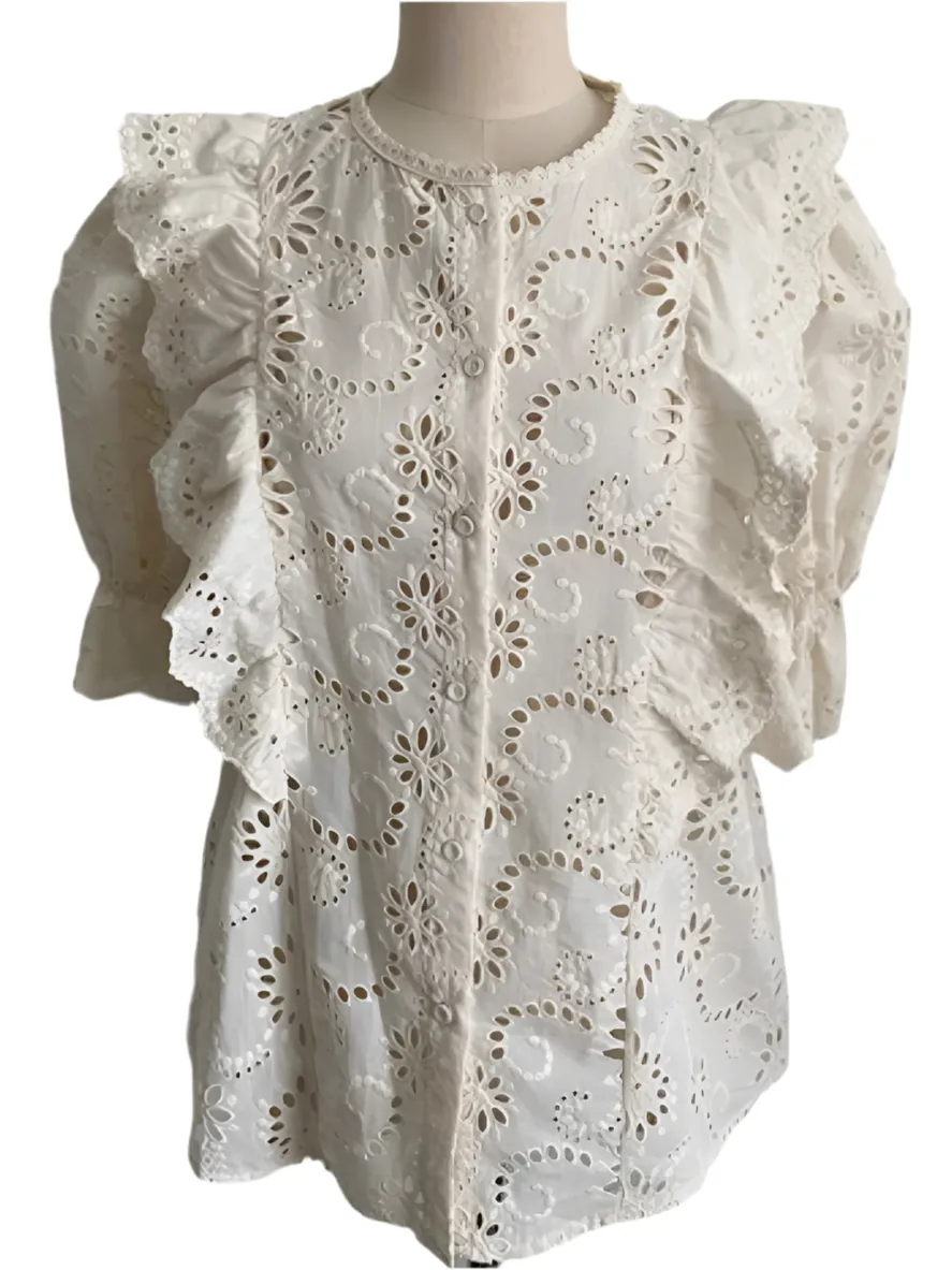 Beige ruffles lace shirt