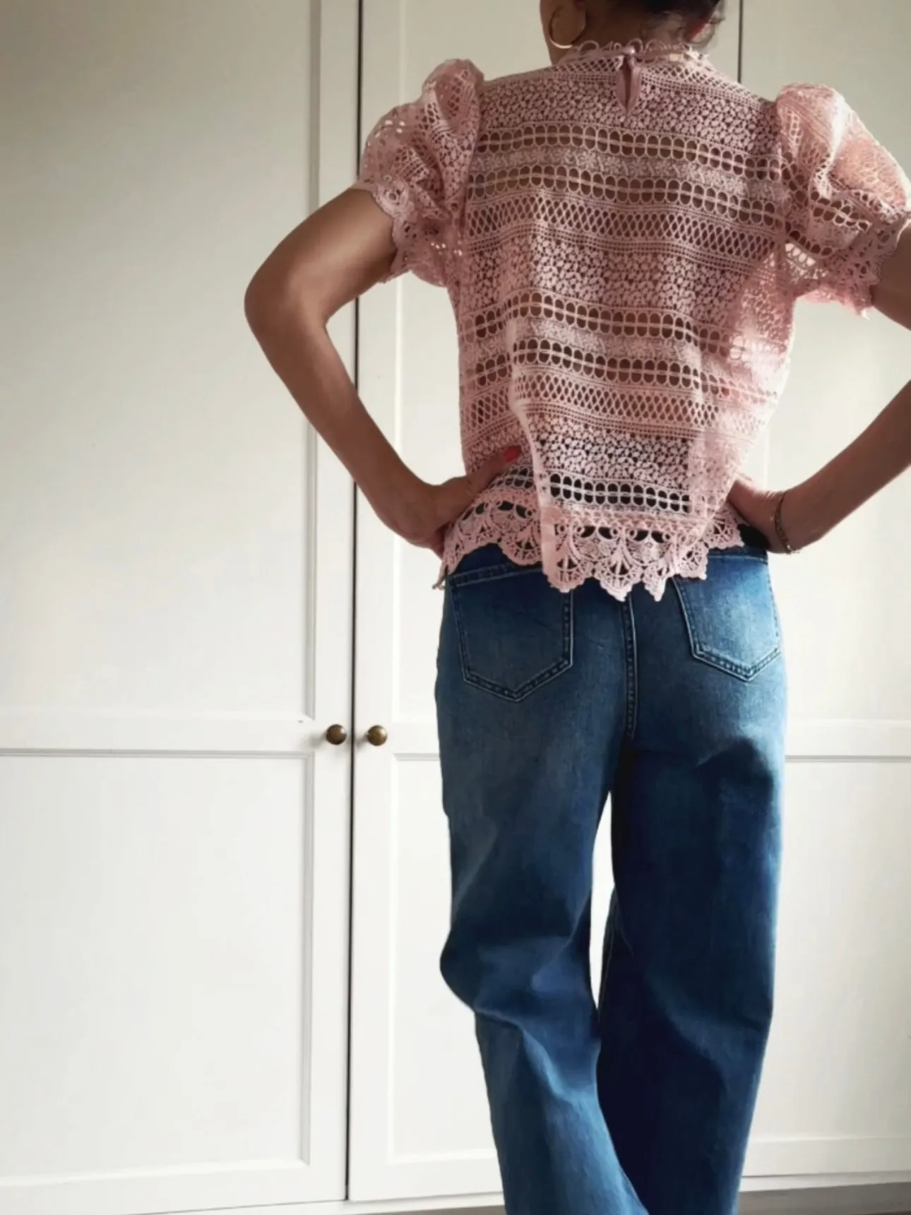 BRODERIE ANGLAISE SHORT SLEEVE TOP - PINK