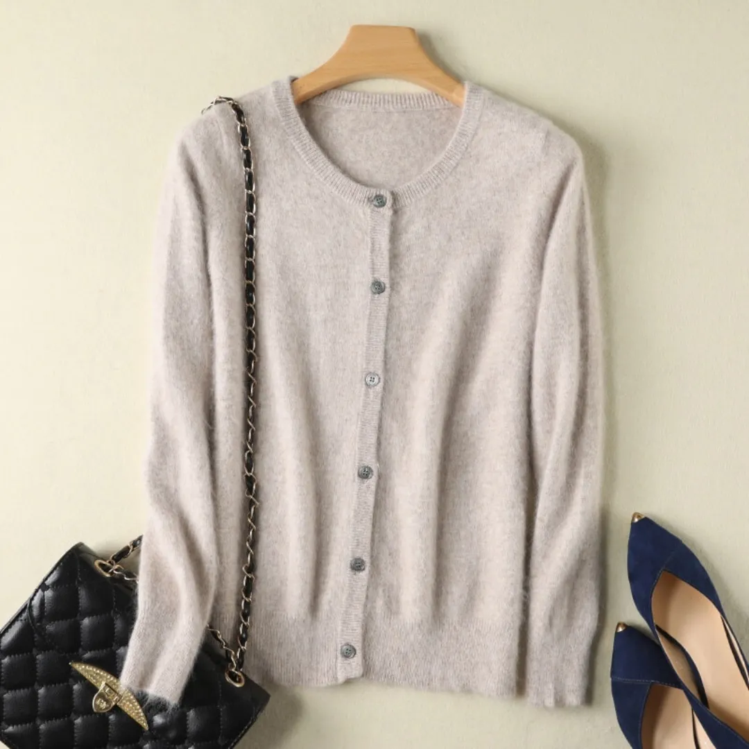 Cardigan Clássico com Gola Redonda em Cashmere -  Day By Day
