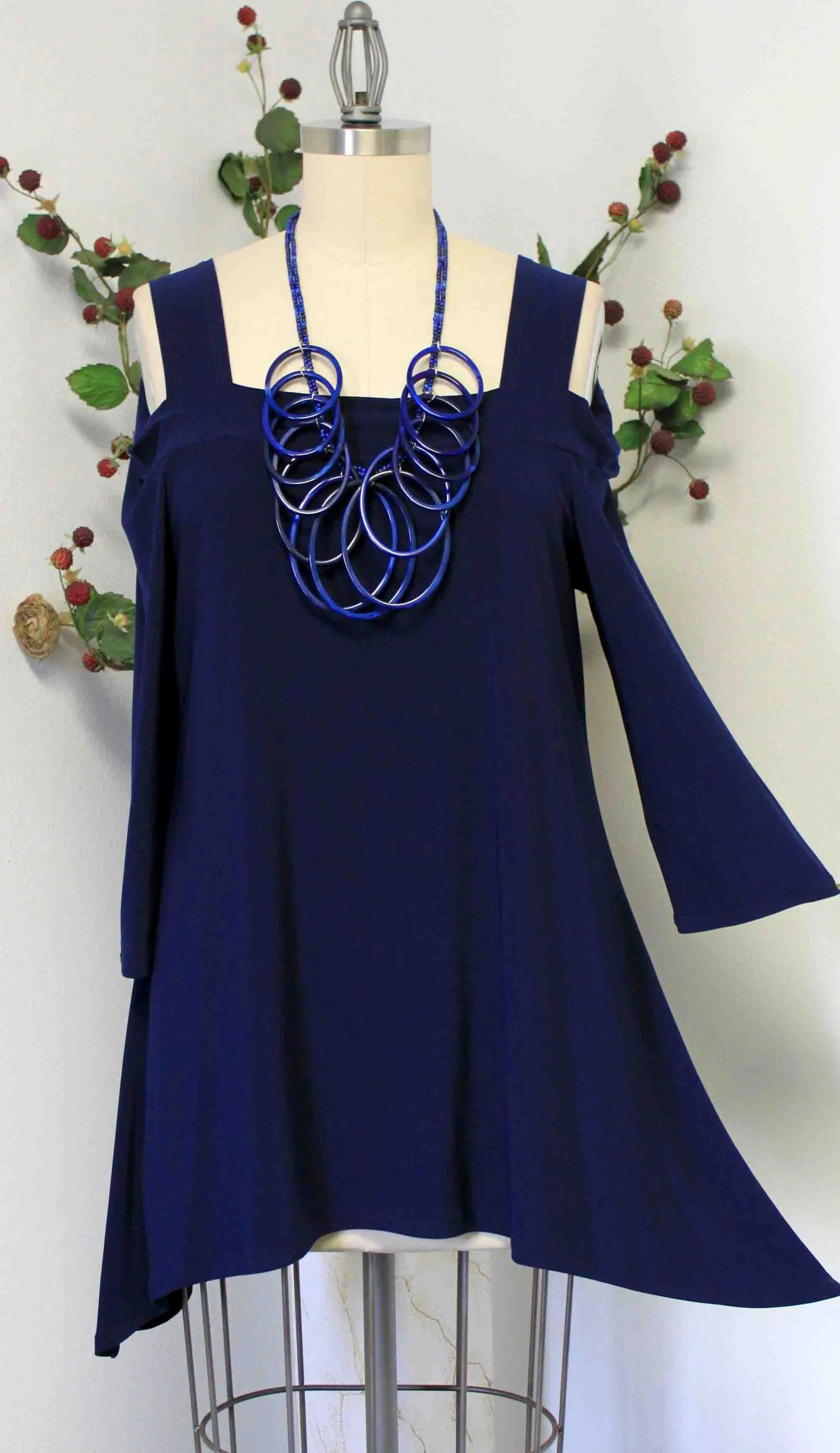 Classic Cold shoulder Plus size Tunic top with cut out details to the shoulders. S to 3XL