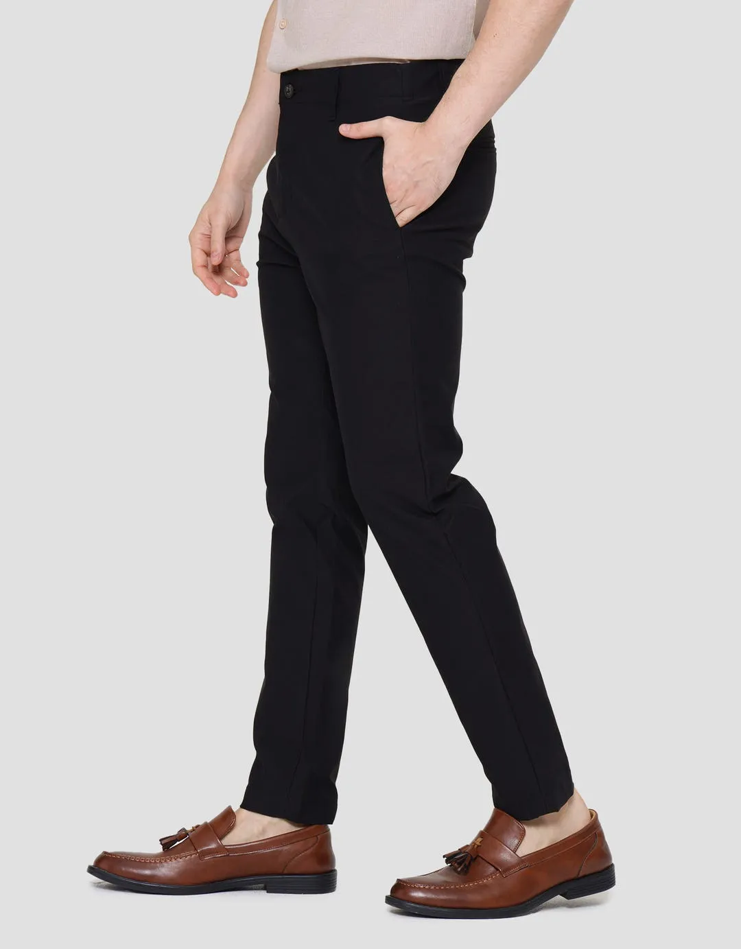 Cole Clean Slimfit Celana Chinos Pria