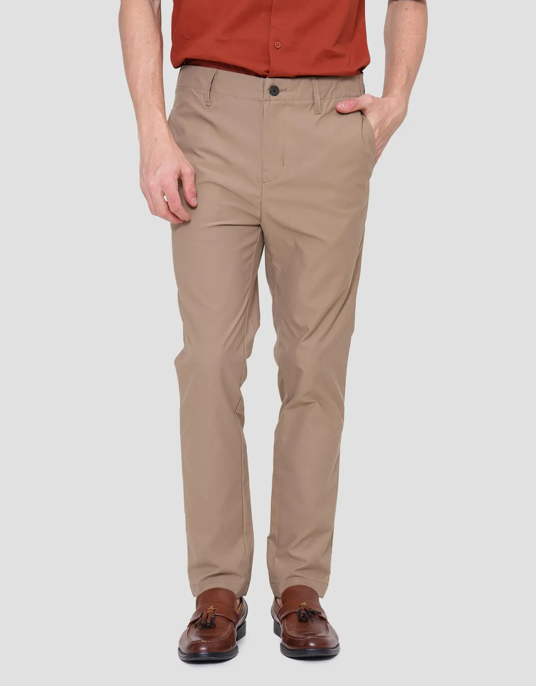 Cole Clean Slimfit Celana Chinos Pria