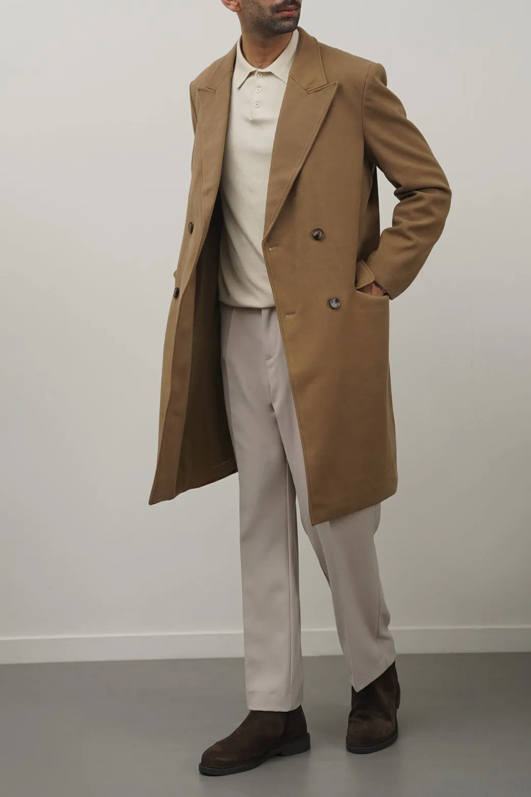 DOUBLE BREASTED OVERCOAT