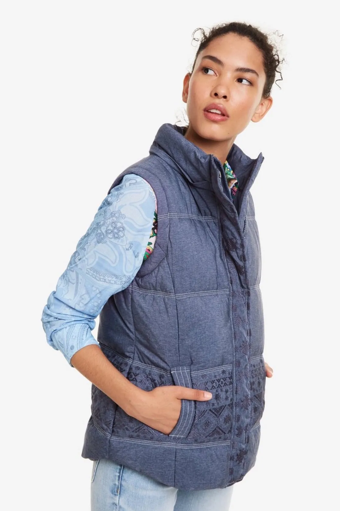 Gabriel Padded Jacket Detachable Knit Arms Desigual Style 19SWEW78