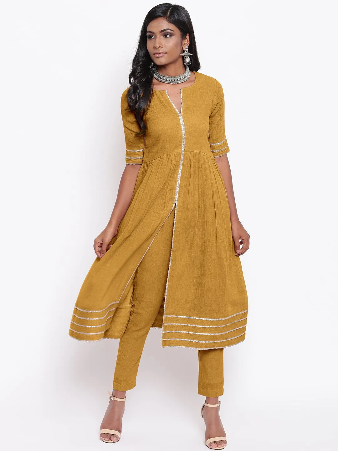 Green Gota Slit Kurta Set