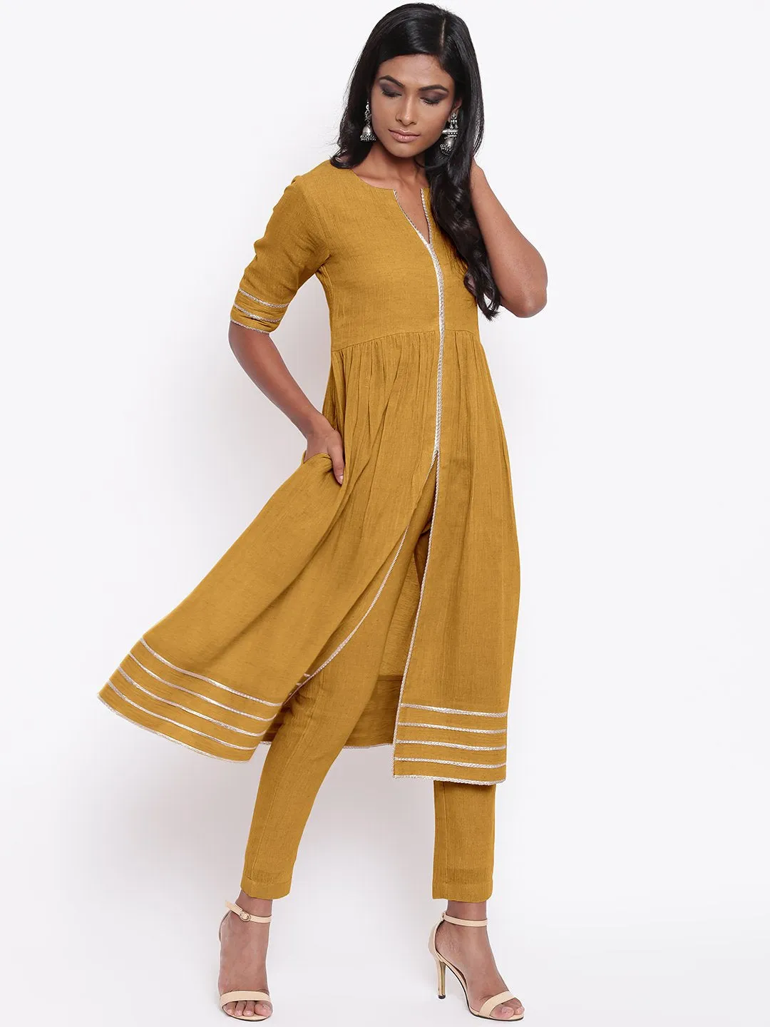 Green Gota Slit Kurta Set