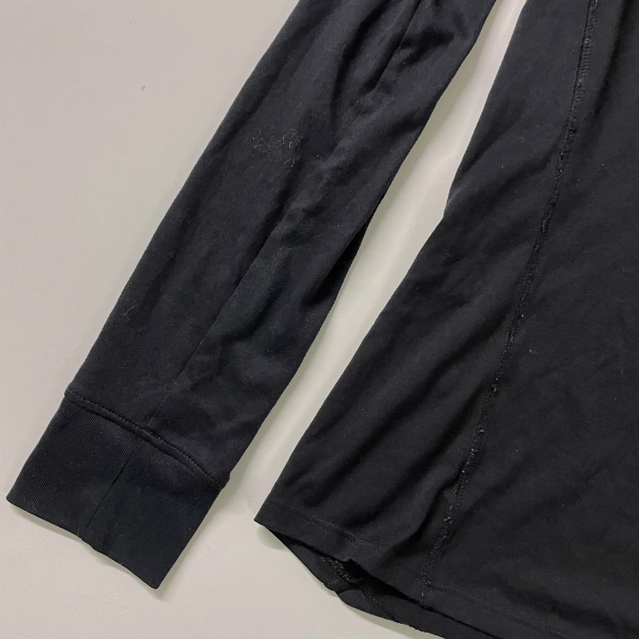 Vintage Black Under Armour Threadbone 1/2 zip high neck sweatshirt in S|SKU 3695